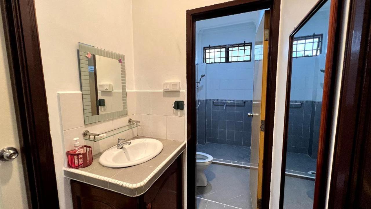 Yb Guest House 4 Bilik 5 Katil Chukai Kültér fotó