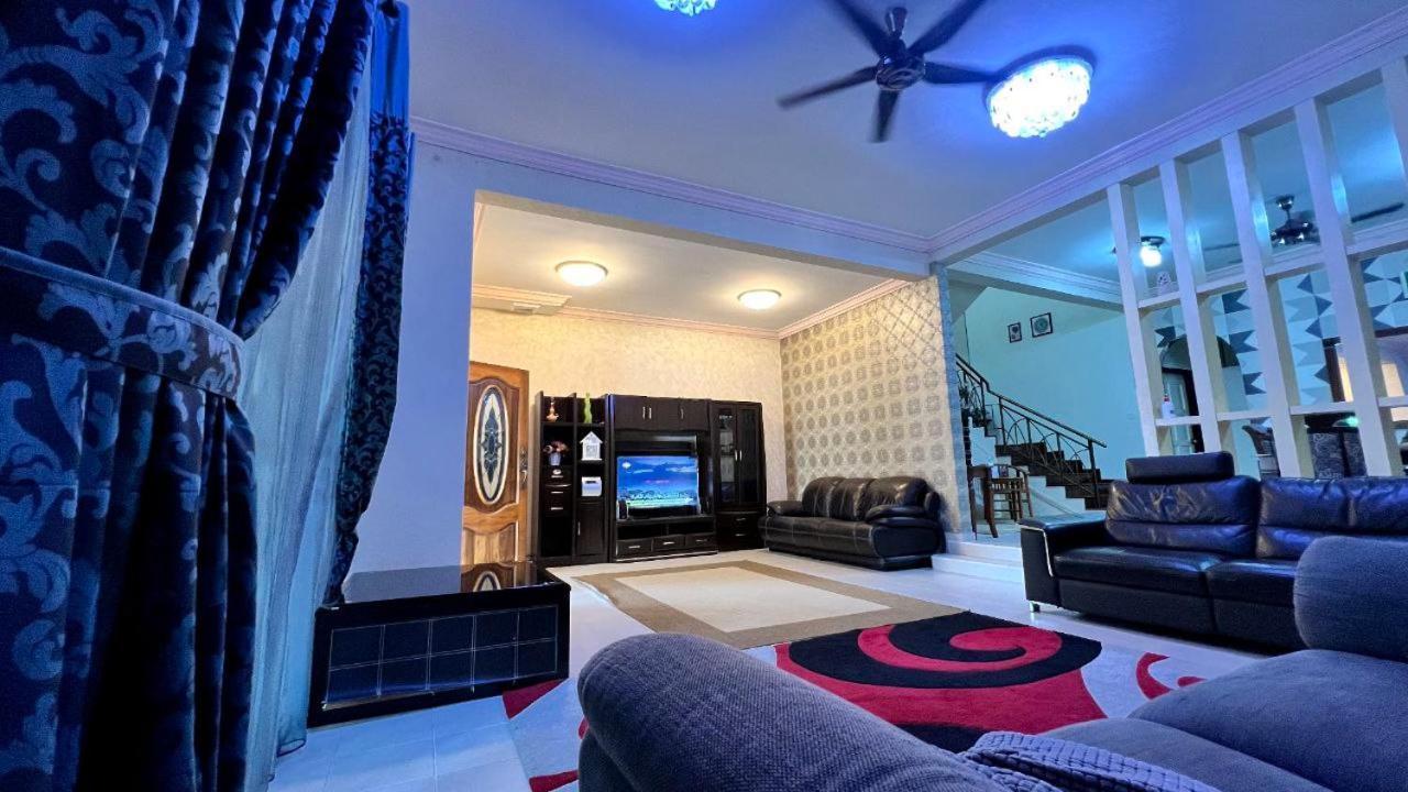 Yb Guest House 4 Bilik 5 Katil Chukai Kültér fotó